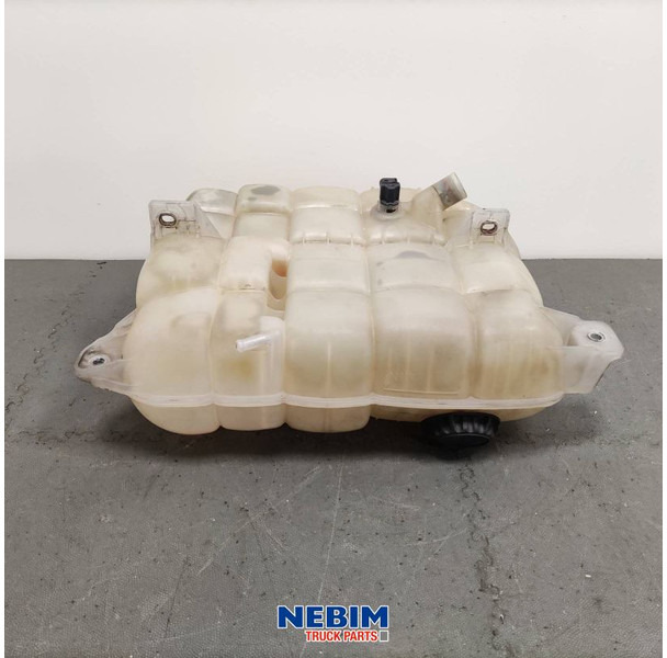 Volvo Volvo - 22430043 - Expansietank FH4 - Recambio para Camión: foto 2 Volvo Volvo - 22430043 - Expansietank FH4 - Recambio para Camión: foto 2