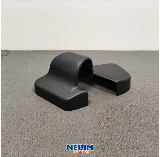 Volvo Volvo - 82268525 - Afdekkap spiegel FH4 rechts - Recambio para Camión: foto 1 Volvo Volvo - 82268525 - Afdekkap spiegel FH4 rechts - Recambio para Camión: foto 1