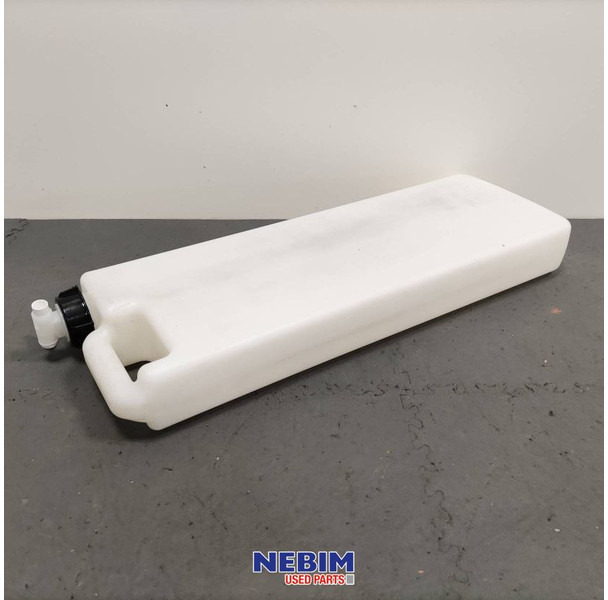 Volvo Volvo - 82273017 - Watertank 7L - Recambio para Camión: foto 2 Volvo Volvo - 82273017 - Watertank 7L - Recambio para Camión: foto 2