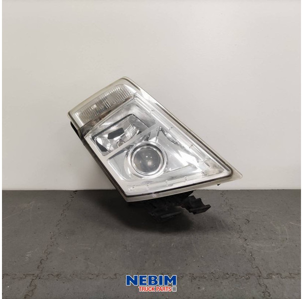 Volvo Volvo - 82304585 - Koplamp FH / FM rechts - Recambio para Camión: foto 1 Volvo Volvo - 82304585 - Koplamp FH / FM rechts - Recambio para Camión: foto 1