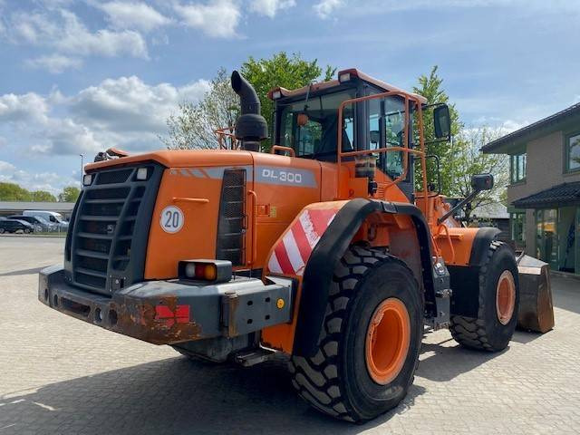 Doosan DL 300-3 (12005349) - Cargadora de ruedas: foto 5 Doosan DL 300-3 (12005349) - Cargadora de ruedas: foto 5