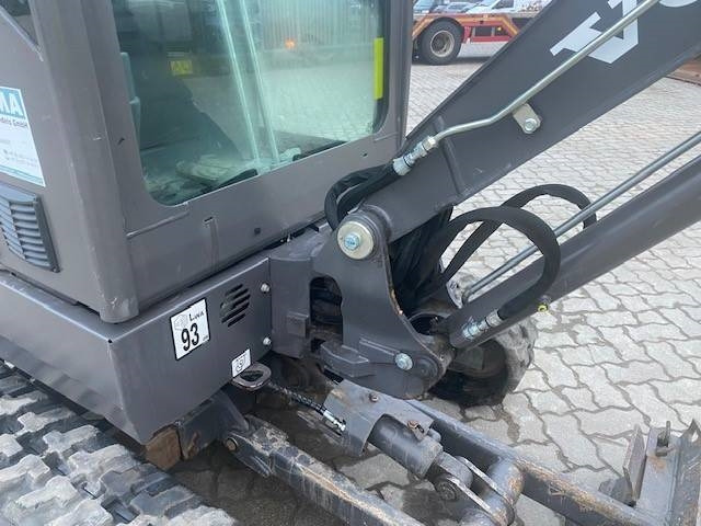 Miniexcavadora Volvo EC 20 E MIETE / RENTAL (12001805): foto 19