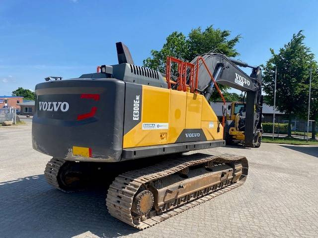 Volvo EC 300 E NL new engine MIETE / RENTAL (12002174) - Excavadora de cadenas: foto 4 Volvo EC 300 E NL new engine MIETE / RENTAL (12002174) - Excavadora de cadenas: foto 4