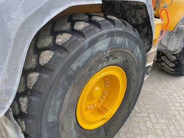 Cargadora de ruedas Volvo L 120 H AT-Motor (12005333): foto 15 Cargadora de ruedas Volvo L 120 H AT-Motor (12005333): foto 15