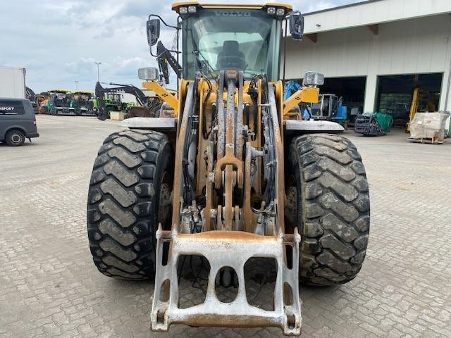 Cargadora de ruedas Volvo L 120 H AT-Motor (12005333): foto 8 Cargadora de ruedas Volvo L 120 H AT-Motor (12005333): foto 8