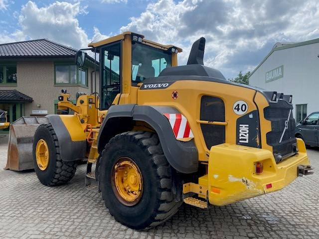 Volvo L 120 H MIETE / RENTAL (12001931) - Cargadora de ruedas: foto 2 Volvo L 120 H MIETE / RENTAL (12001931) - Cargadora de ruedas: foto 2