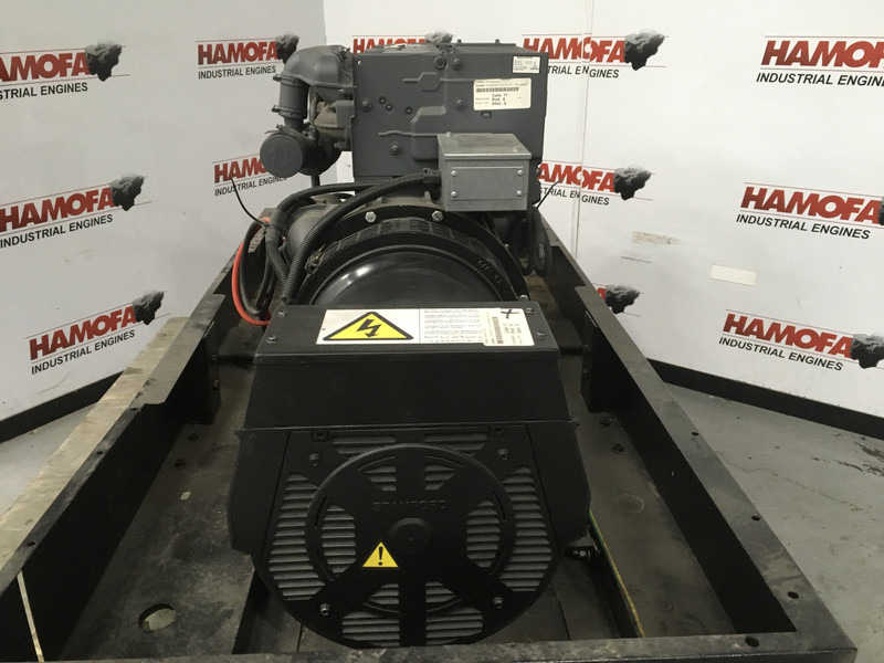 Deutz BF4L2011 GENERATOR 40KVA NEW - Generador industriale: foto 3 Deutz BF4L2011 GENERATOR 40KVA NEW - Generador industriale: foto 3