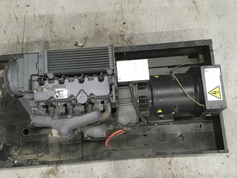 Deutz BF4L2011 GENERATOR 40KVA NEW - Generador industriale: foto 5 Deutz BF4L2011 GENERATOR 40KVA NEW - Generador industriale: foto 5