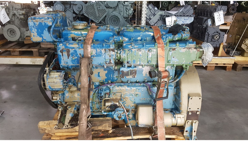 DAF DH825MG USED - Maquinaria de construcción: foto 1 DAF DH825MG USED - Maquinaria de construcción: foto 1