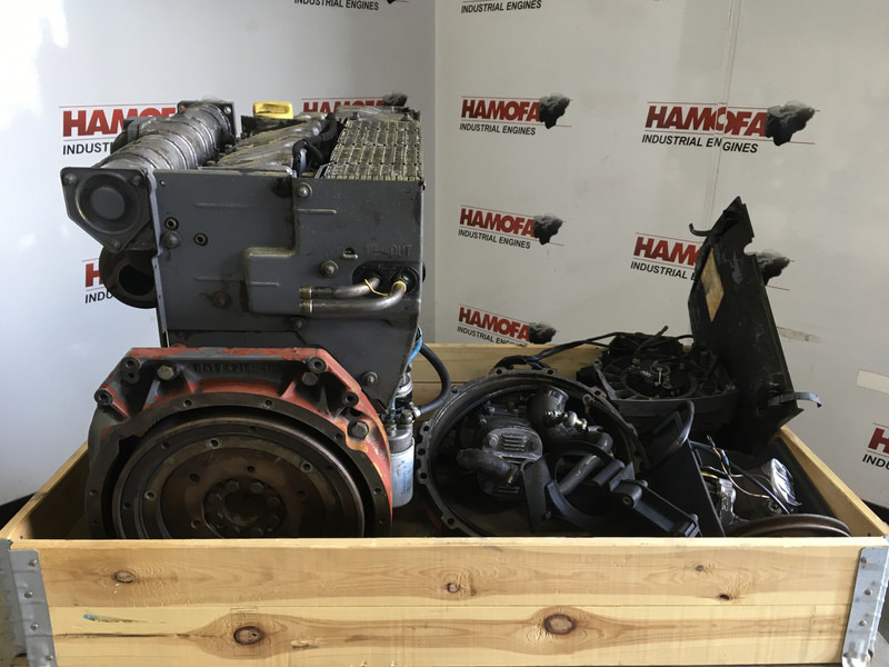 Deutz BF4L1011T FOR PARTS - Maquinaria de construcción: foto 3 Deutz BF4L1011T FOR PARTS - Maquinaria de construcción: foto 3