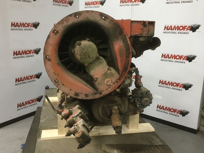 Deutz BF6L513RC USED - Maquinaria de construcción: foto 3 Deutz BF6L513RC USED - Maquinaria de construcción: foto 3