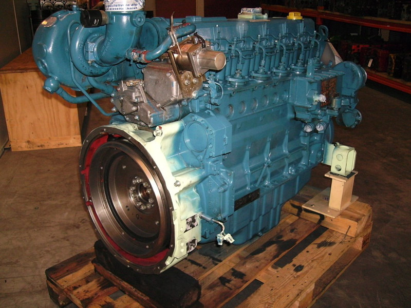 Deutz BF6M1013M USED - Maquinaria de construcción: foto 3 Deutz BF6M1013M USED - Maquinaria de construcción: foto 3
