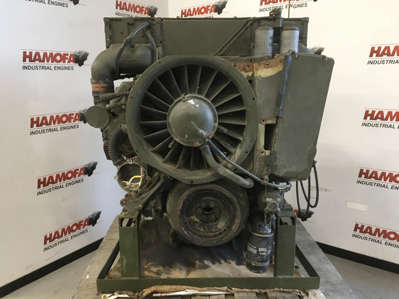 Deutz BF8L413F USED - Maquinaria de construcción: foto 4 Deutz BF8L413F USED - Maquinaria de construcción: foto 4