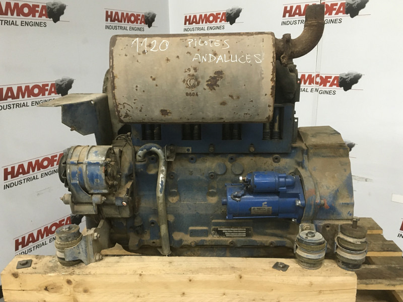 Deutz F4L912 USED - Maquinaria de construcción: foto 2 Deutz F4L912 USED - Maquinaria de construcción: foto 2
