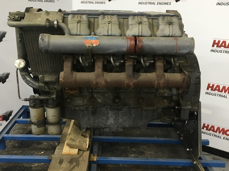 Deutz F8L413F USED - Maquinaria de construcción: foto 2 Deutz F8L413F USED - Maquinaria de construcción: foto 2