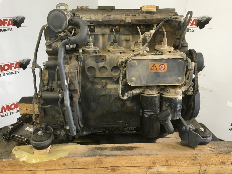 Deutz TD2012L04 MECH. USED - Maquinaria de construcción: foto 1 Deutz TD2012L04 MECH. USED - Maquinaria de construcción: foto 1