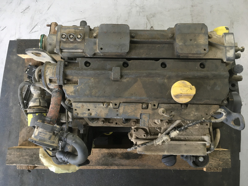 Deutz TD2012L04 MECH. USED - Maquinaria de construcción: foto 5 Deutz TD2012L04 MECH. USED - Maquinaria de construcción: foto 5