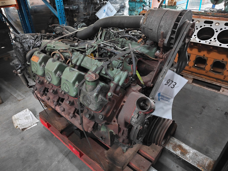 Mercedes-Benz OM 442.909 USED - Maquinaria de construcción: foto 1 Mercedes-Benz OM 442.909 USED - Maquinaria de construcción: foto 1