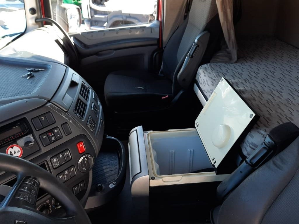 Camión caja abierta DAF XF460: foto 9