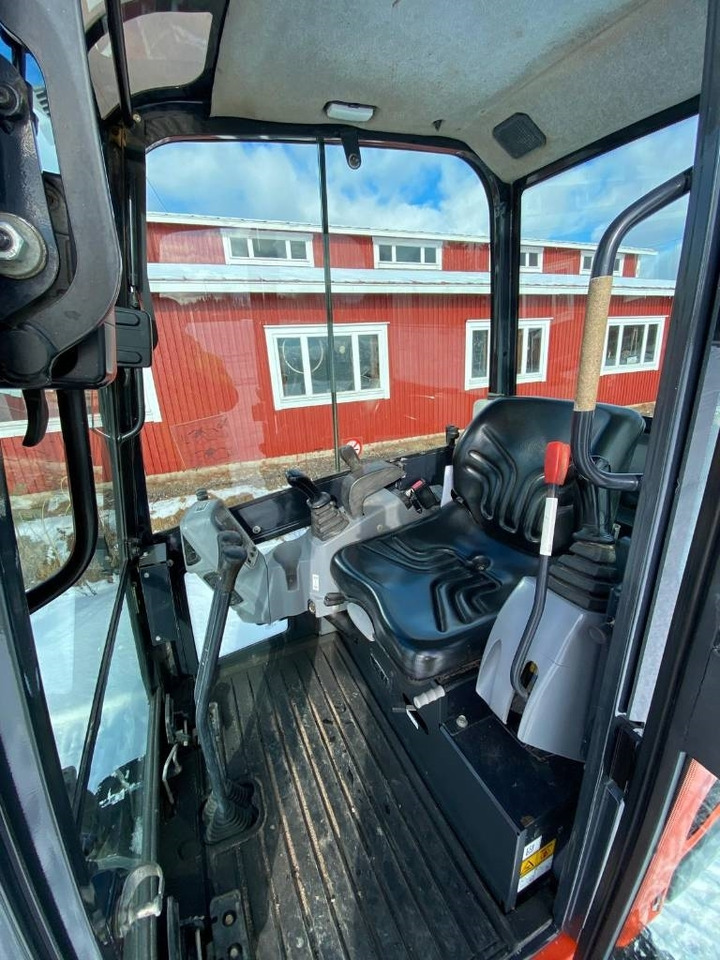 Miniexcavadora Kubota KX016-4: foto 22