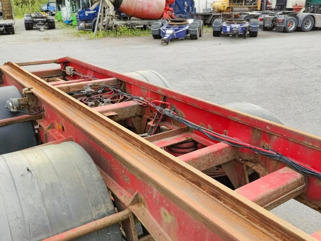 Närko TPY2L-RT-360 - Remolque multilift/ Portacontenedores de cadenas: foto 5 Närko TPY2L-RT-360 - Remolque multilift/ Portacontenedores de cadenas: foto 5