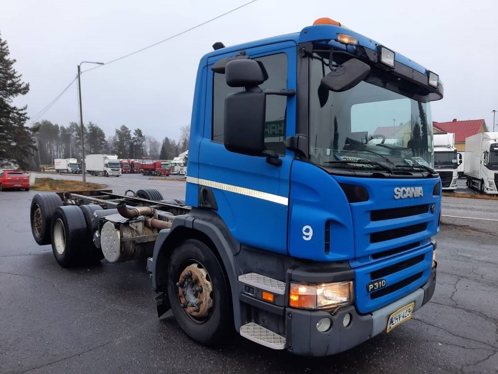 Scania P 310 - Camión chasis: foto 2 Scania P 310 - Camión chasis: foto 2