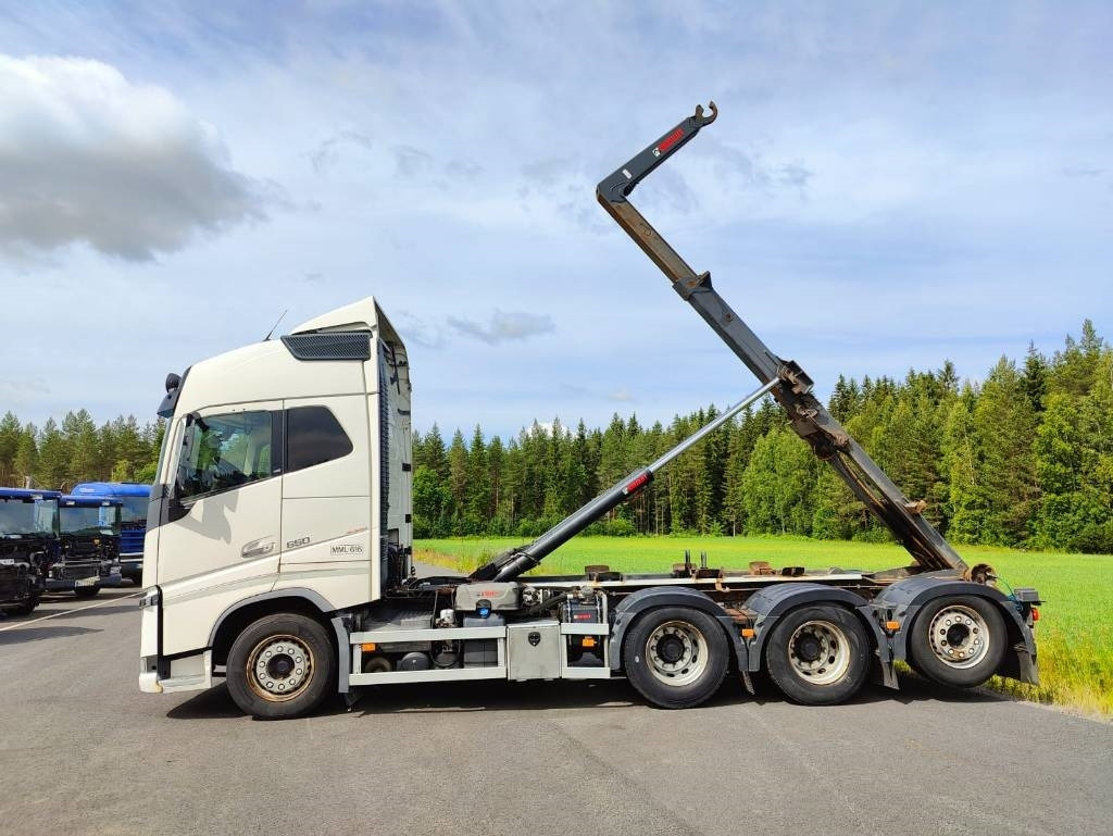 Volvo FH 16 - Camión multibasculante: foto 5 Volvo FH 16 - Camión multibasculante: foto 5