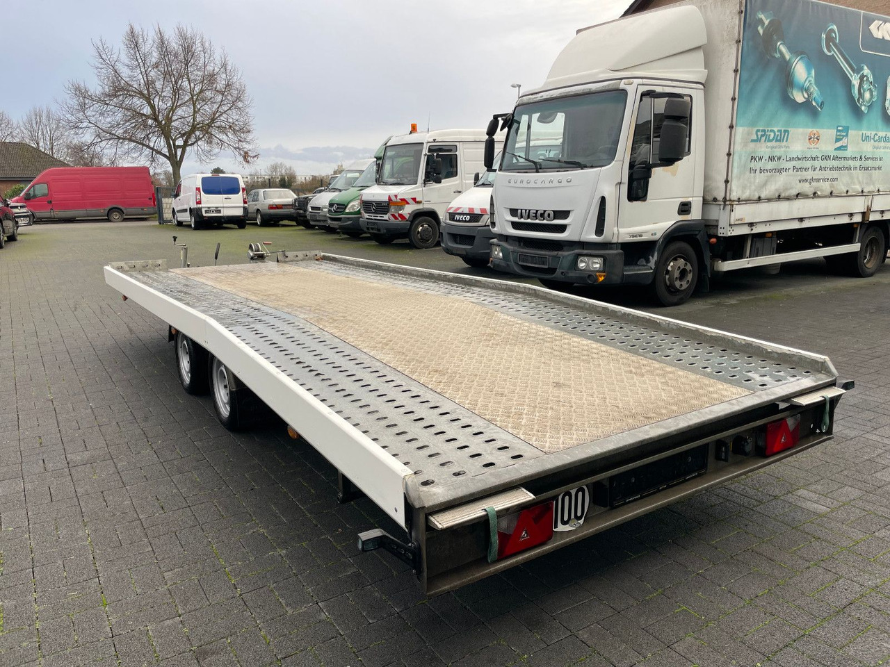 Blyss Jupiter Pro F 350, 550 X 210 cm. - Remolque portavehículos: foto 2 Blyss Jupiter Pro F 350, 550 X 210 cm. - Remolque portavehículos: foto 2