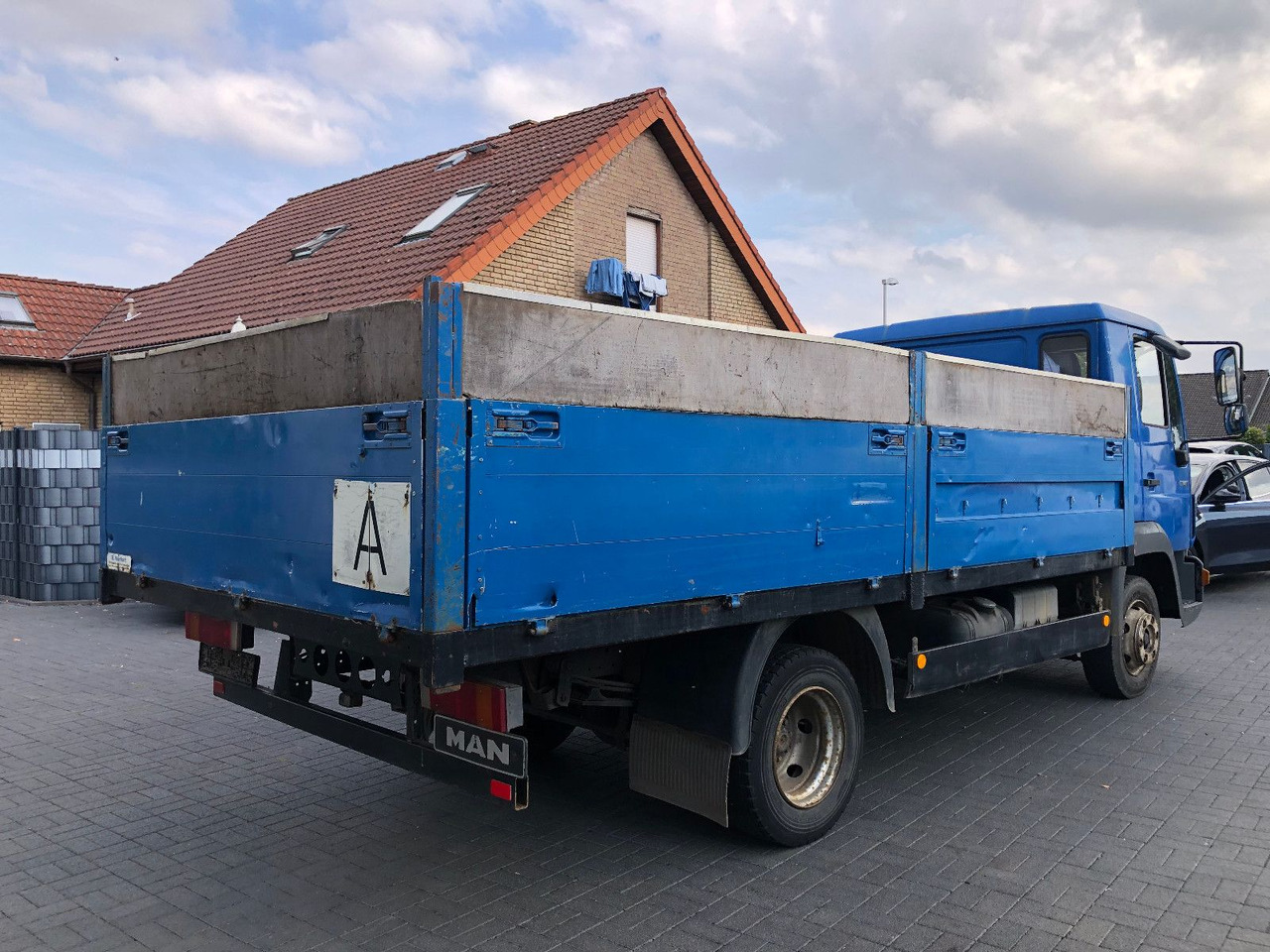 MAN LE 140 C Klima, Tempomat, TÜV 11-2025 - Furgoneta caja abierta: foto 4 MAN LE 140 C Klima, Tempomat, TÜV 11-2025 - Furgoneta caja abierta: foto 4