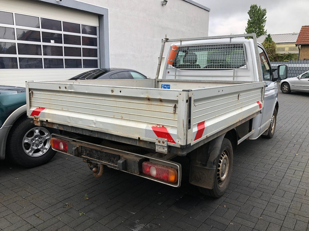 Volkswagen T5 1.9 TDI Transporter Pritsche - Furgoneta caja abierta: foto 4 Volkswagen T5 1.9 TDI Transporter Pritsche - Furgoneta caja abierta: foto 4