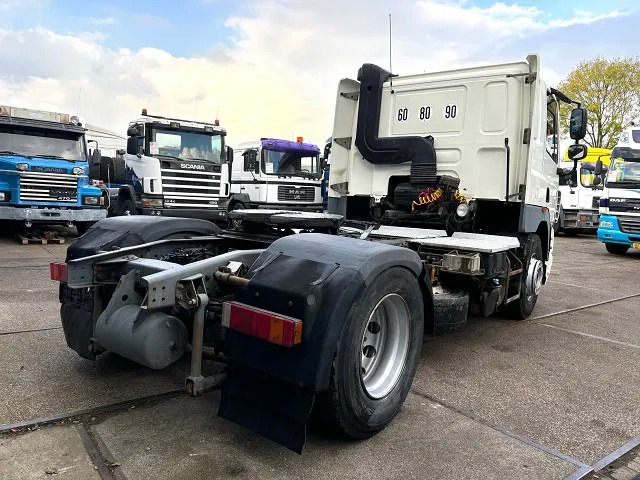 DAF CF 85.410 4x2 SLEEPERCAB (ZF16 MANUAL GEARBOX / EURO 5 / AIRCONDITIONING) - Cabeza tractora: foto 3 DAF CF 85.410 4x2 SLEEPERCAB (ZF16 MANUAL GEARBOX / EURO 5 / AIRCONDITIONING) - Cabeza tractora: foto 3
