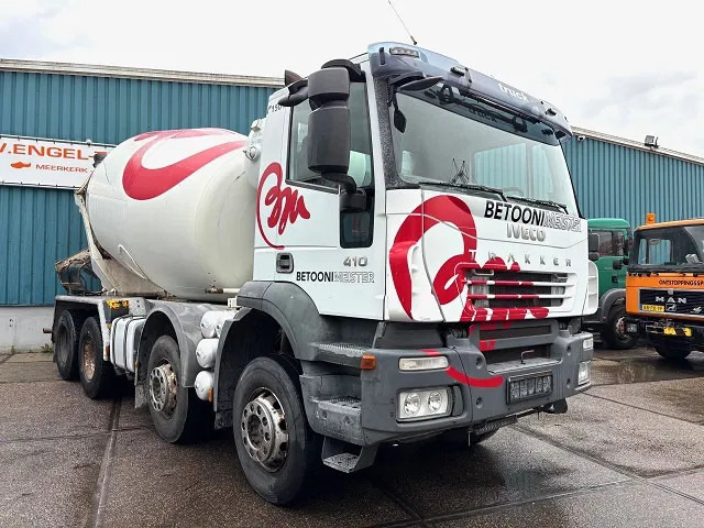 Iveco Eurotrakker AD340T41B 8x4 FULL STEEL SUSPENSION WITH STETTER CONCRETE MIXER (ZF16 MANUAL GEARBOX / FULL STEEL SUSPENSION / REDUC - Camión hormigonera: foto 2 Iveco Eurotrakker AD340T41B 8x4 FULL STEEL SUSPENSION WITH STETTER CONCRETE MIXER (ZF16 MANUAL GEARBOX / FULL STEEL SUSPENSION / REDUC - Camión hormigonera: foto 2