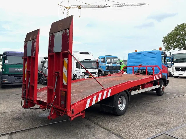 Mercedes-Benz LK 814 RECOVERY TRUCK / CAR-MACHINE TRANSPORTER (6-CILINDER / MANUAL GEARBOX / FULL STEEL SUSPENSION / WINCH / HYDRAULIC RAMPS) - Camión portavehículos: foto 3 Mercedes-Benz LK 814 RECOVERY TRUCK / CAR-MACHINE TRANSPORTER (6-CILINDER / MANUAL GEARBOX / FULL STEEL SUSPENSION / WINCH / HYDRAULIC RAMPS) - Camión portavehículos: foto 3