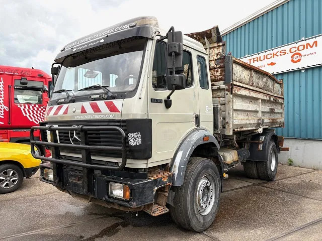 Mercedes-Benz SK 1838 K V8 4x2 FULL STEEL KIPPER (ZF16 MANUAL GEARBOX / FULL STEEL SUSPENSION / REDUCTION AXLE / P.T.O.) - Camión volquete: foto 1 Mercedes-Benz SK 1838 K V8 4x2 FULL STEEL KIPPER (ZF16 MANUAL GEARBOX / FULL STEEL SUSPENSION / REDUCTION AXLE / P.T.O.) - Camión volquete: foto 1
