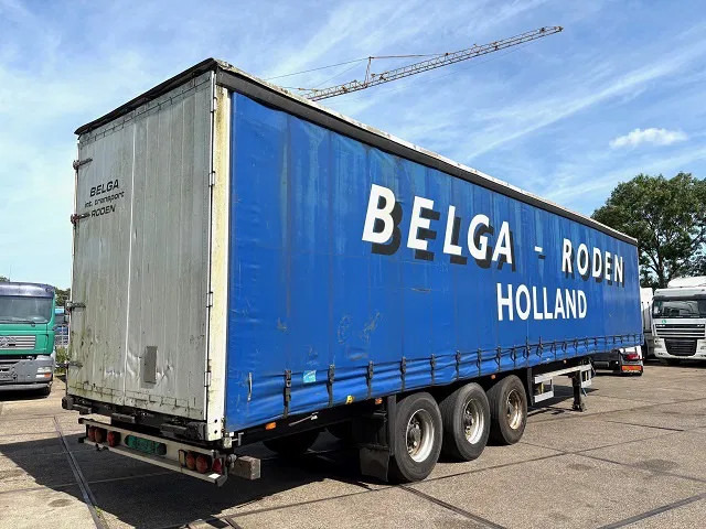 Schmitz Cargobull S01 3-AXLE CURTAINS SIDE WITH SLIDING ROOF (SAF AXLES / DRUM BRAKES / ABS BRAKE SYSTEM) - Semirremolque lona: foto 3 Schmitz Cargobull S01 3-AXLE CURTAINS SIDE WITH SLIDING ROOF (SAF AXLES / DRUM BRAKES / ABS BRAKE SYSTEM) - Semirremolque lona: foto 3