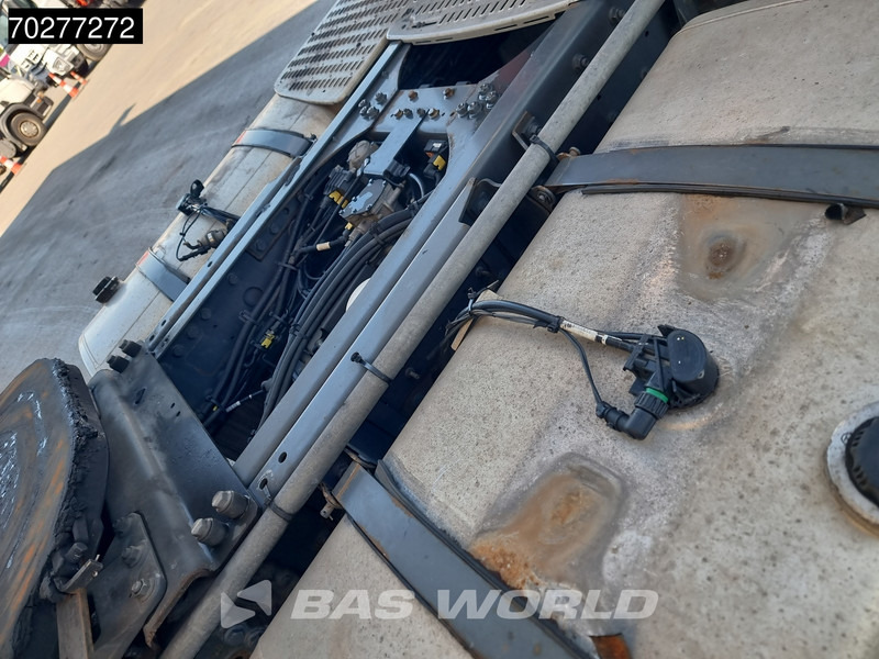 Cabeza tractora DAF XF 480 4X2 SSC 2x Tanks ACC: foto 9