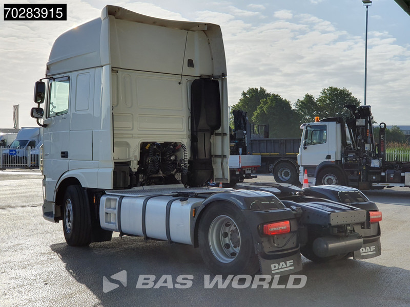 DAF XF 530 4X2 Retarder Compressor Standklima PTO - Cabeza tractora: foto 2 DAF XF 530 4X2 Retarder Compressor Standklima PTO - Cabeza tractora: foto 2