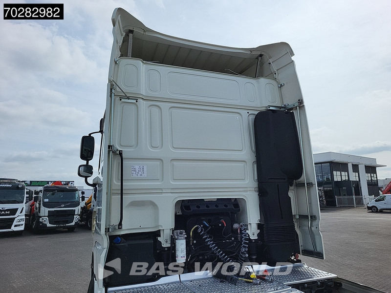 DAF XF 530 4X2 SC Retarder ADR Standklima Euro 6 - Cabeza tractora: foto 5 DAF XF 530 4X2 SC Retarder ADR Standklima Euro 6 - Cabeza tractora: foto 5
