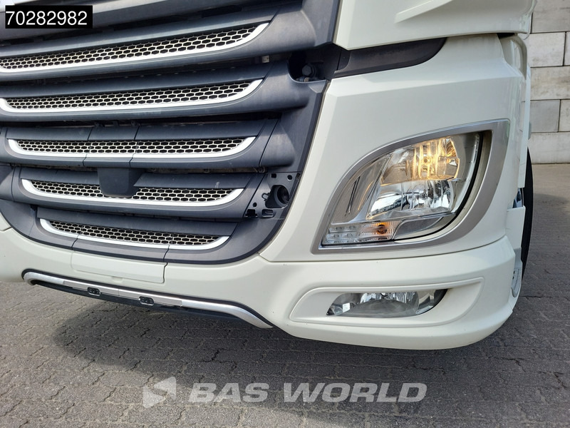 Cabeza tractora DAF XF 530 4X2 SC Retarder ADR Standklima Euro 6: foto 17