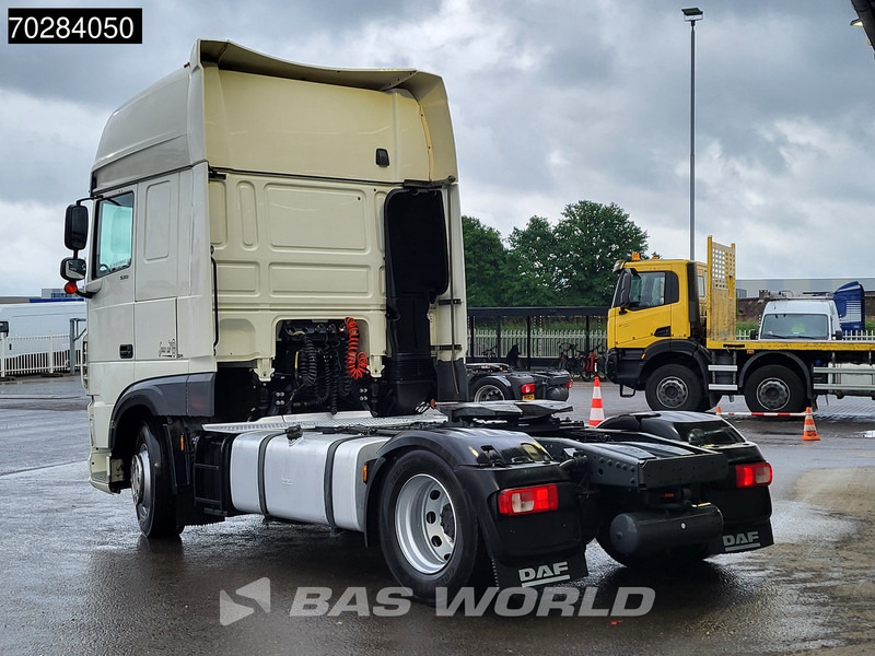 DAF XF 530 4X2 SSC Retarder 2x Tanks Standklima ACC Euro 6 - Cabeza tractora: foto 2 DAF XF 530 4X2 SSC Retarder 2x Tanks Standklima ACC Euro 6 - Cabeza tractora: foto 2