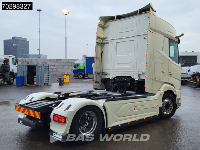 DAF XG+ 530 4X2 Top Condition! XG+ Retarder 2xTanks Leather Alcoa's Standklima ACC Euro 6 - Cabeza tractora: foto 5 DAF XG+ 530 4X2 Top Condition! XG+ Retarder 2xTanks Leather Alcoa's Standklima ACC Euro 6 - Cabeza tractora: foto 5