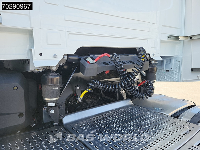 DAF XG 530 6X2 FTG Full-Air 2x Tanks Lift+Lenkachse Axleload-Monitoring ACC Standklima - Cabeza tractora: foto 5 DAF XG 530 6X2 FTG Full-Air 2x Tanks Lift+Lenkachse Axleload-Monitoring ACC Standklima - Cabeza tractora: foto 5