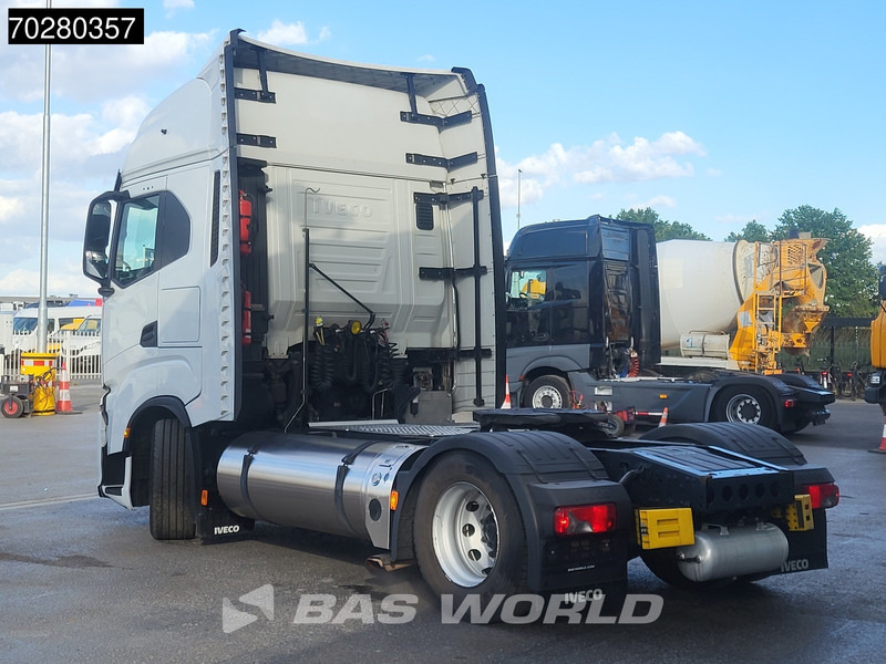 Iveco S-Way 460 4X2 Retarder 2xTanks LNG Standklima LED Navi ACC Euro 6 - Cabeza tractora: foto 2 Iveco S-Way 460 4X2 Retarder 2xTanks LNG Standklima LED Navi ACC Euro 6 - Cabeza tractora: foto 2