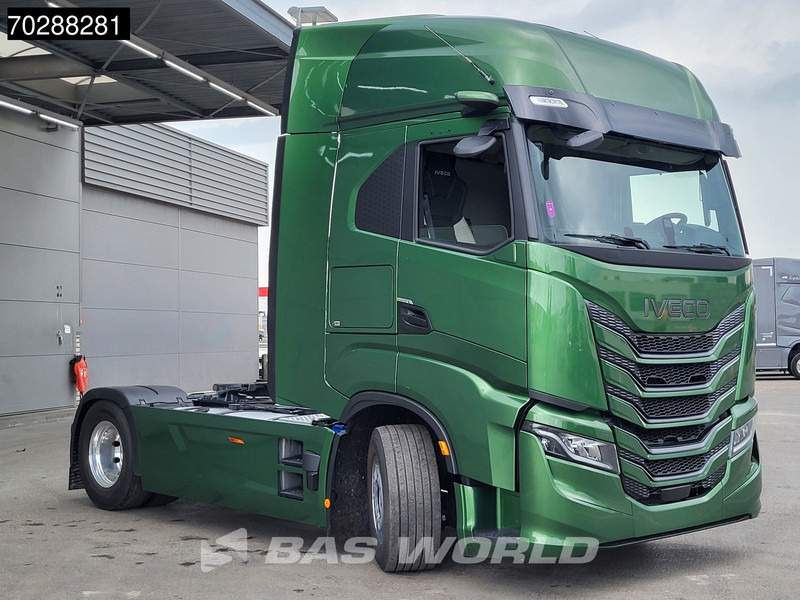 Iveco S-Way 500 4X2 2024! 2x Tanks Standklima Alcoa's ACC Euro 6 - Cabeza tractora: foto 3 Iveco S-Way 500 4X2 2024! 2x Tanks Standklima Alcoa's ACC Euro 6 - Cabeza tractora: foto 3