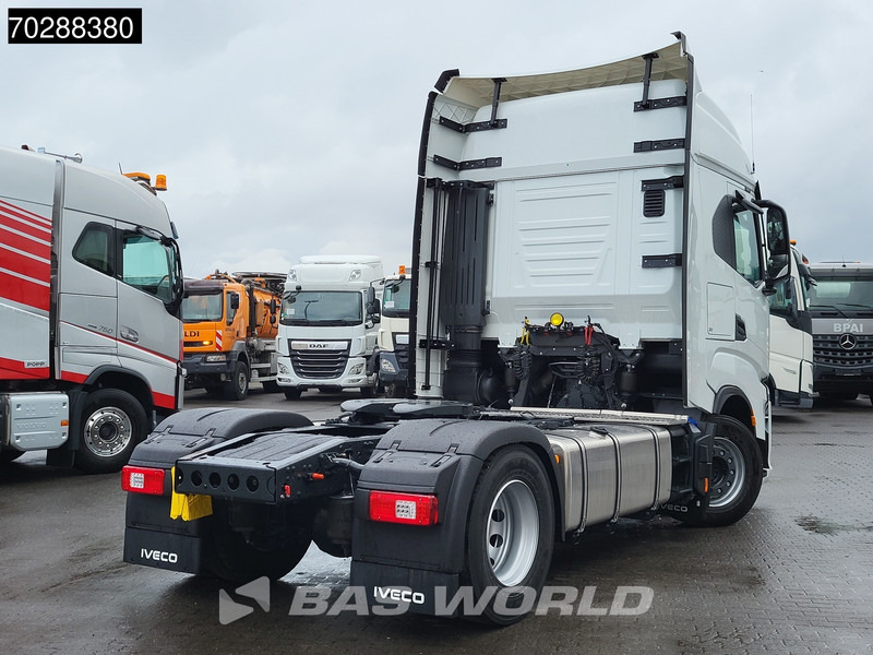 Iveco S-way 580 4X2 NEW! 2x Tanks Navi ACC Standklima - Cabeza tractora: foto 5 Iveco S-way 580 4X2 NEW! 2x Tanks Navi ACC Standklima - Cabeza tractora: foto 5