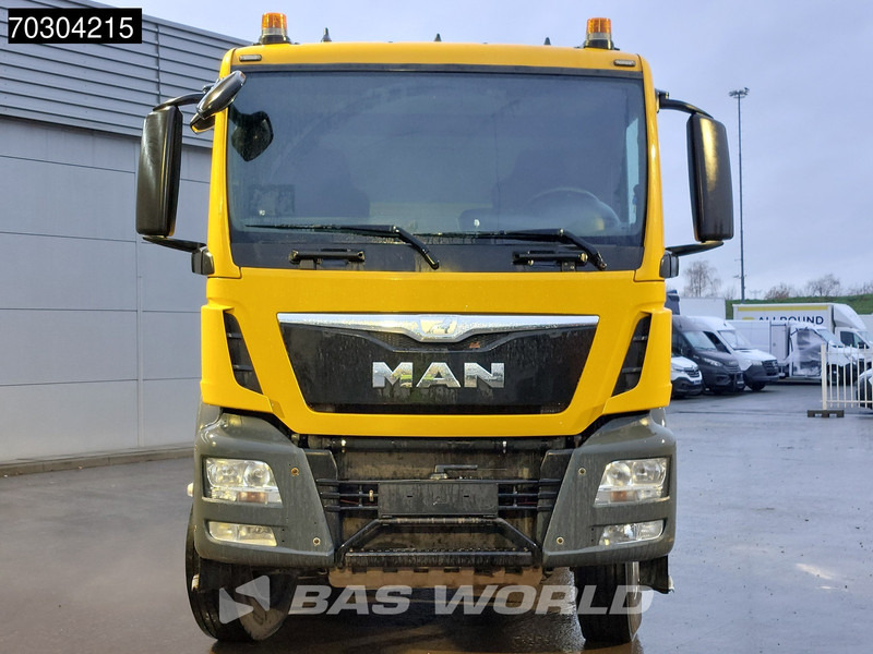 Cabeza tractora MAN TGS 33.440 6X4 Retarder Big-Axle Hydraulik: foto 6 Cabeza tractora MAN TGS 33.440 6X4 Retarder Big-Axle Hydraulik: foto 6