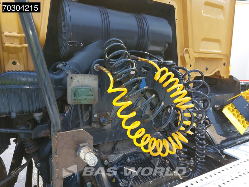 Cabeza tractora MAN TGS 33.440 6X4 Retarder Big-Axle Hydraulik: foto 11 Cabeza tractora MAN TGS 33.440 6X4 Retarder Big-Axle Hydraulik: foto 11