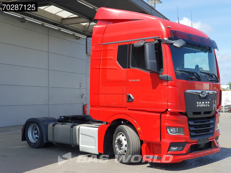 MAN TGX 18.430 4X2 Retarder Mega Standklima 2xTanks Euro 6 - Cabeza tractora: foto 3 MAN TGX 18.430 4X2 Retarder Mega Standklima 2xTanks Euro 6 - Cabeza tractora: foto 3