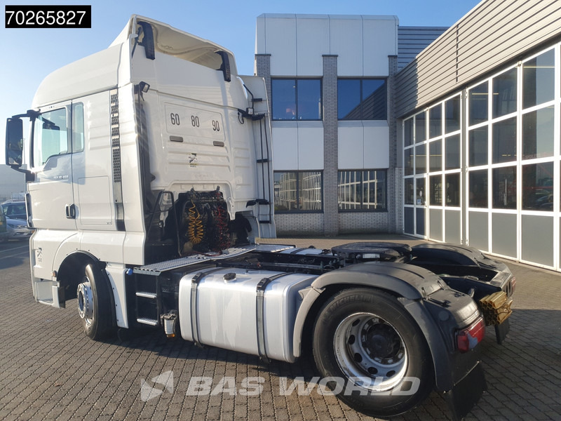 MAN TGX 18.460 4X2 XLX Retarder 2x Tanks ACC Standklima - Cabeza tractora: foto 2 MAN TGX 18.460 4X2 XLX Retarder 2x Tanks ACC Standklima - Cabeza tractora: foto 2