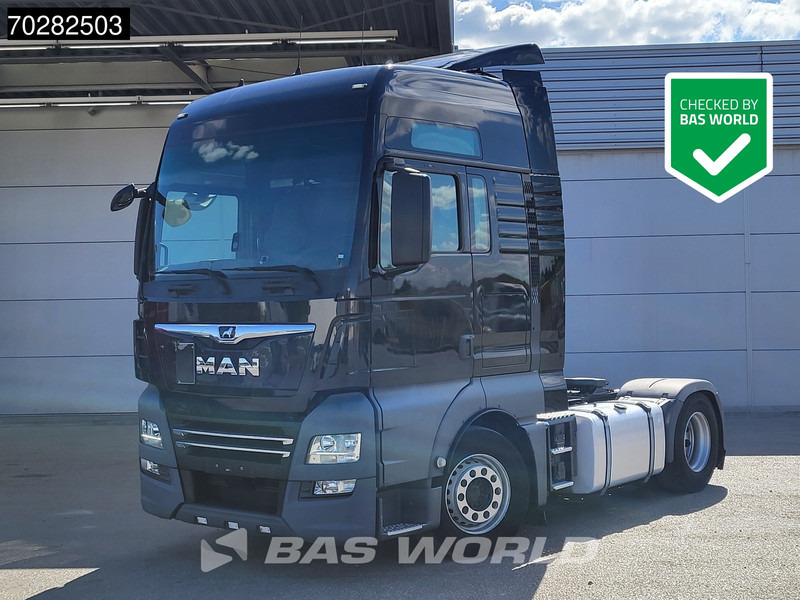 MAN TGX 18.470 4X2 XXL Retarder 2x Tanks Standklima Navi ACC - Cabeza tractora: foto 1 MAN TGX 18.470 4X2 XXL Retarder 2x Tanks Standklima Navi ACC - Cabeza tractora: foto 1